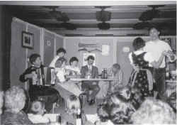 Das letzte Theater vom M�nnerchor M�selbach im Restaurant Sch�fle in M�selbach, 1990